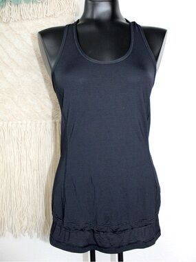 Lululemon Size 4 Mind over Matter Tech Tank Black Racerback Activewear Top